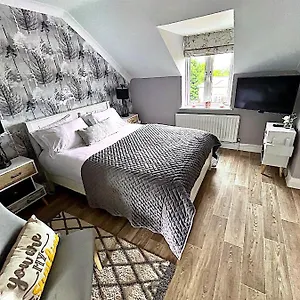 Privatunterkunft Hightree House 
